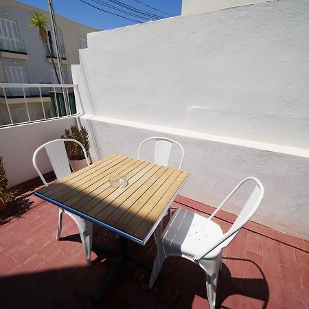 Hostal Giramundo อิบิซาทาวน์ ภายนอก รูปภาพ