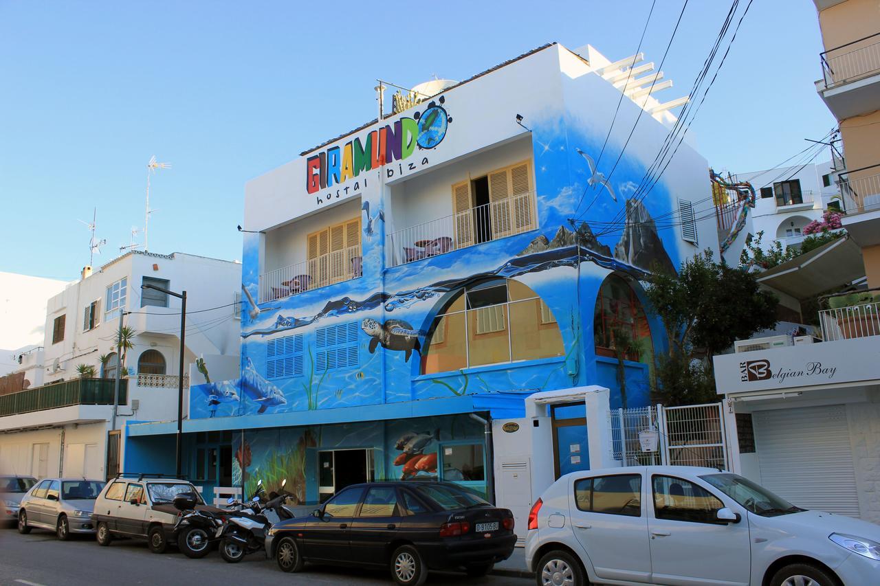 Hostal Giramundo อิบิซาทาวน์ ภายนอก รูปภาพ