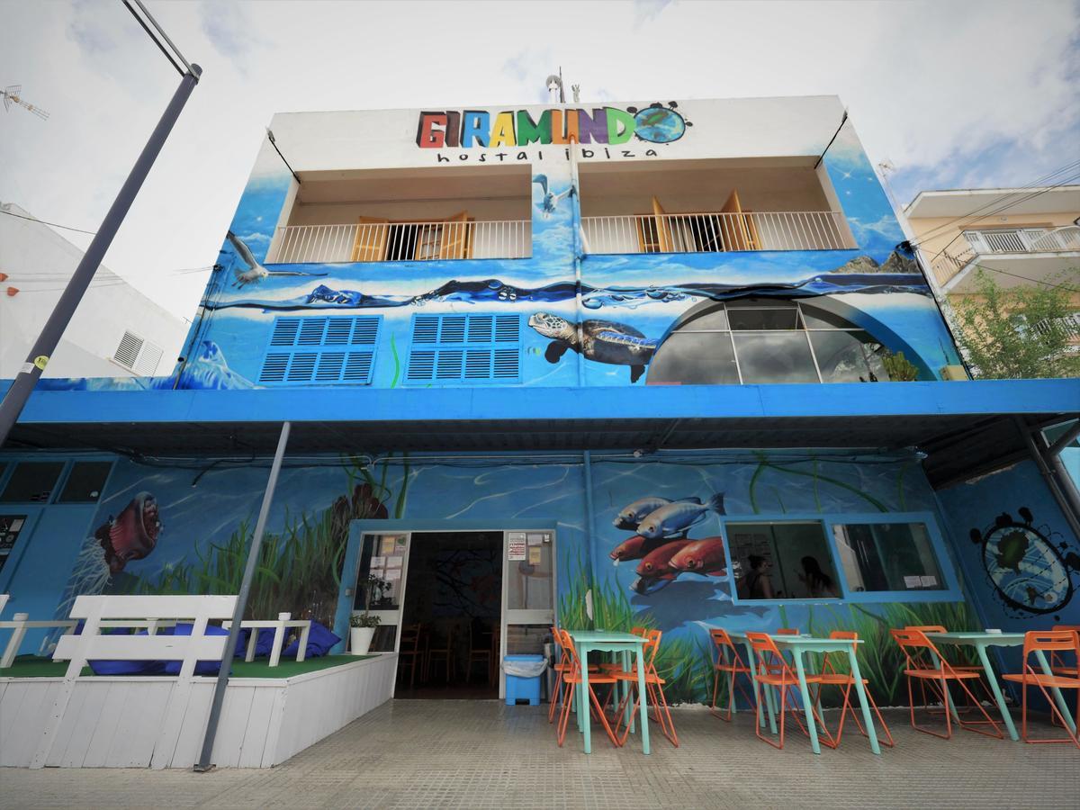 Hostal Giramundo อิบิซาทาวน์ ภายนอก รูปภาพ